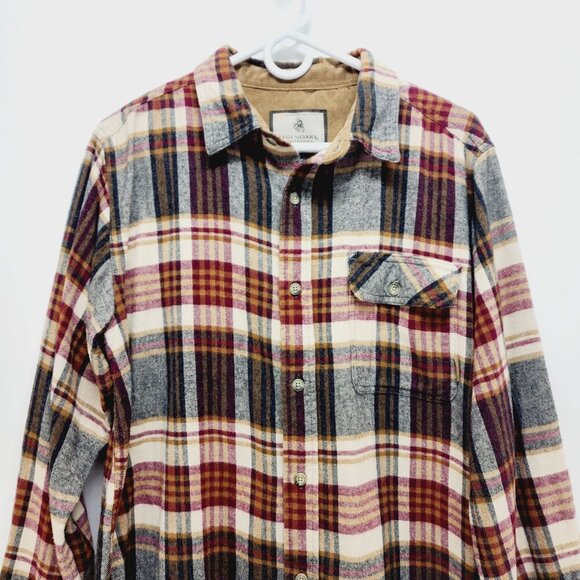 Legendary Whitetails shirt long sleeve Button-Up Medium Plaid Flannel - Picture 7 of 11